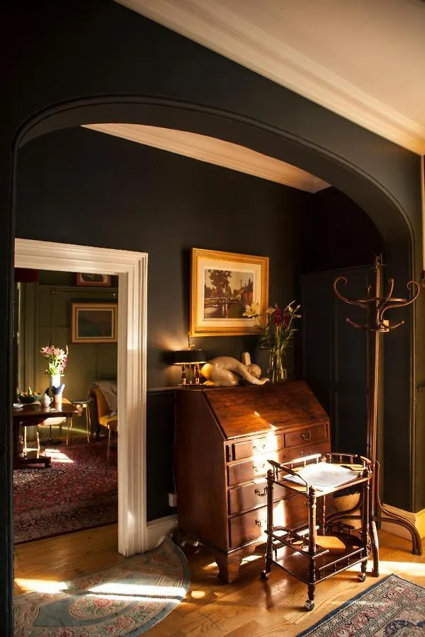 The Historical Harcourt Suites دبلن