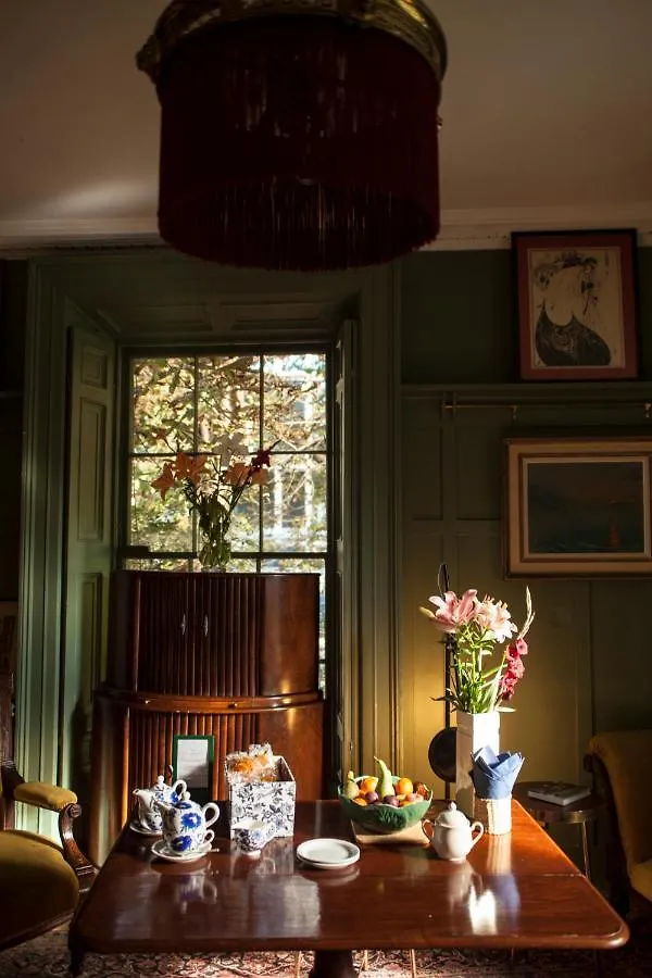 بيت ضيافة The Historical Harcourt Suites دبلن
