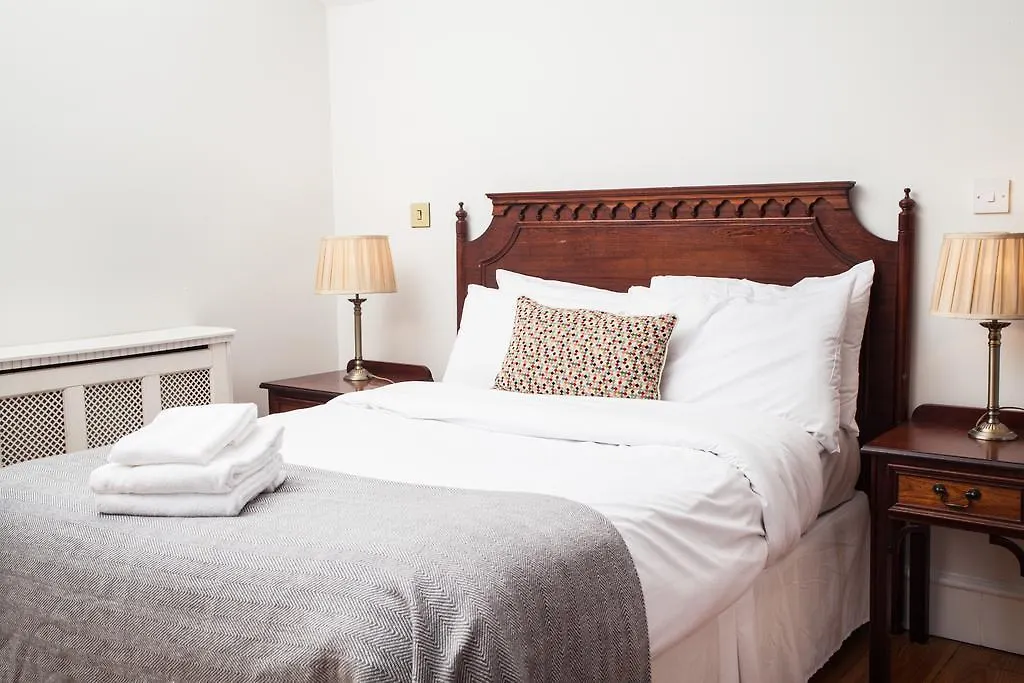 The Historical Harcourt Suites Dublin